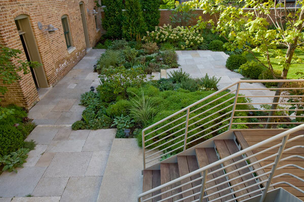 2 stairs garden house urban garden design blog hoerrschaudt